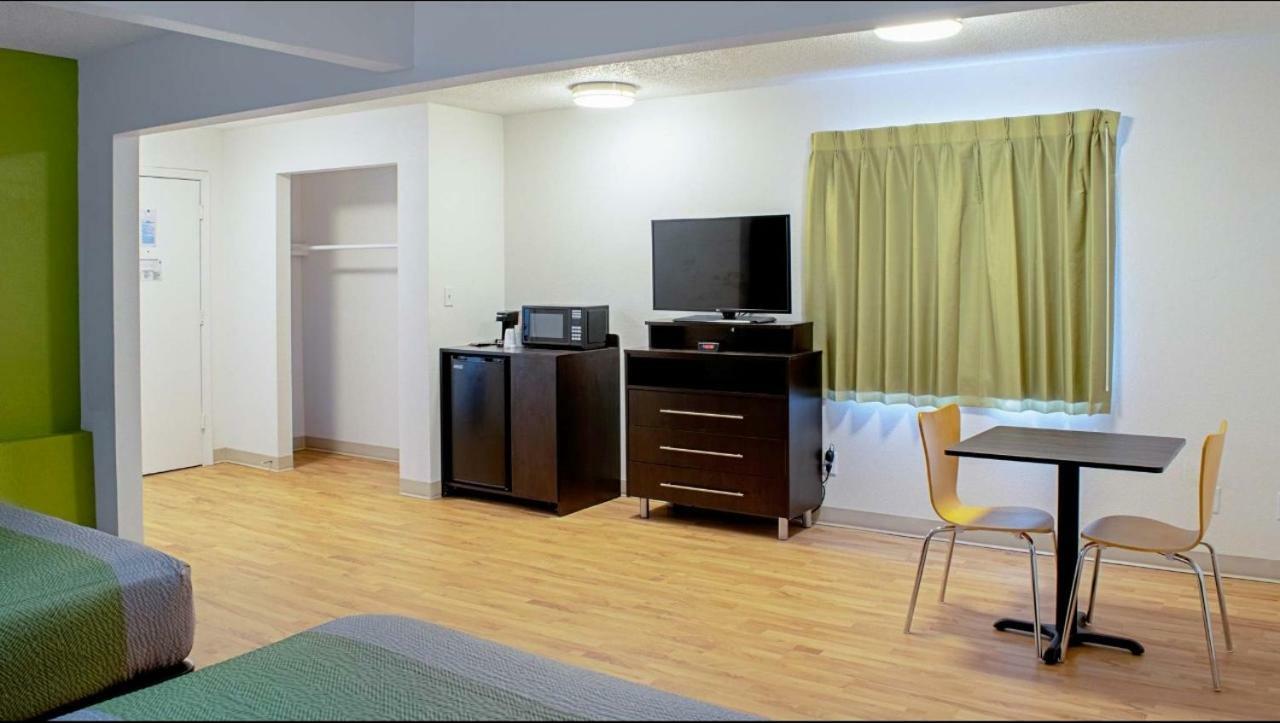 Welcome Suites Springdale Bagian luar foto